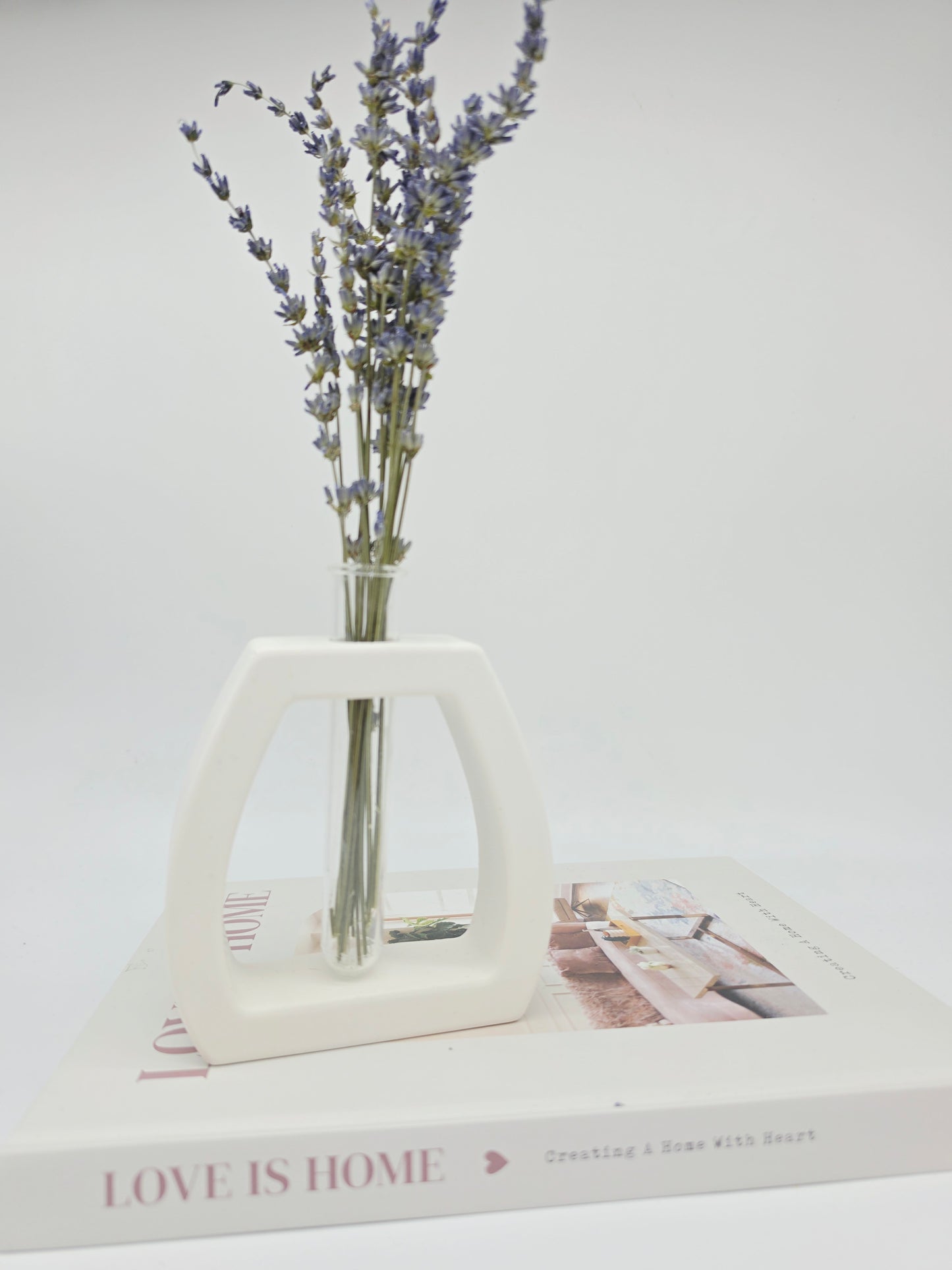 White geometric vase small