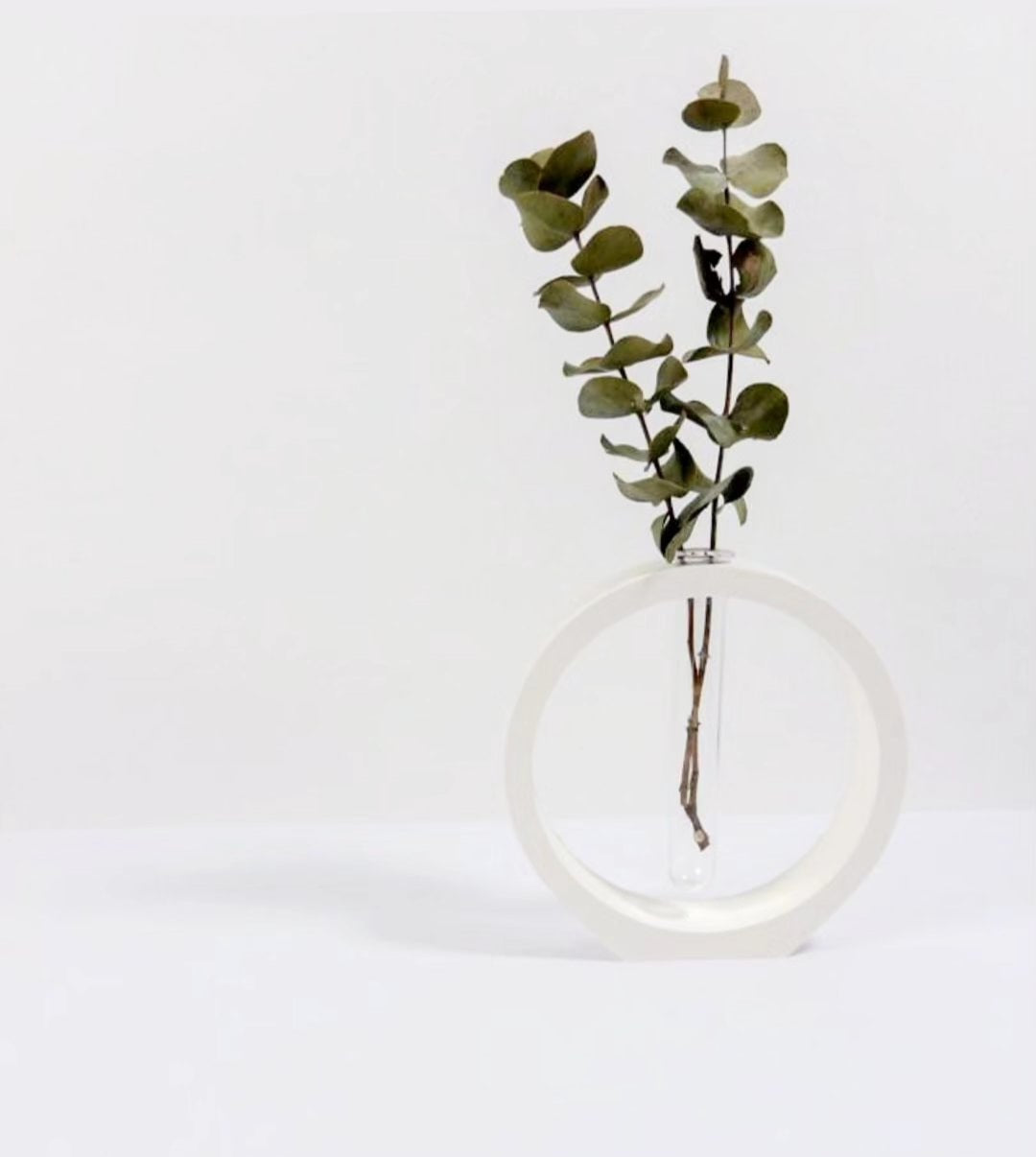 Oval Vase - White