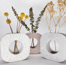 Load image into Gallery viewer, Stonewash rounded Vases