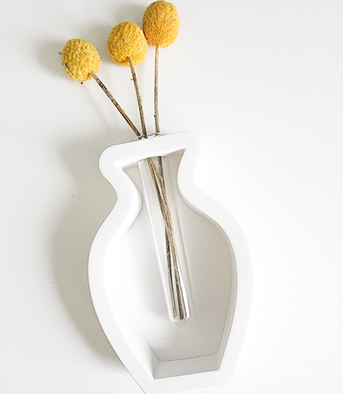 Hollow vase