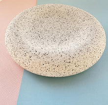 Load image into Gallery viewer, Stonewash Donut dish